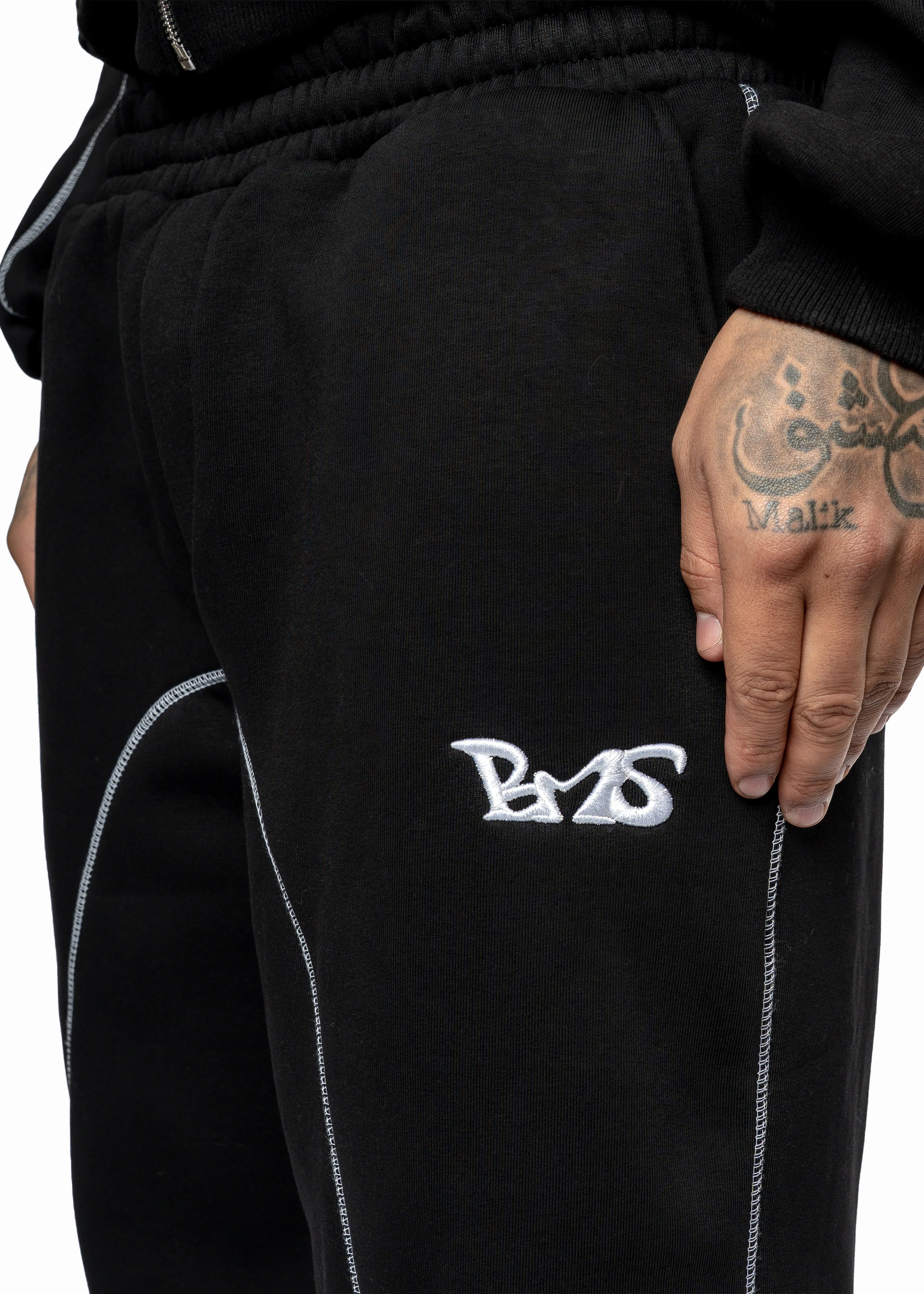 GREY LINE BLACK JOGGER - Image 4