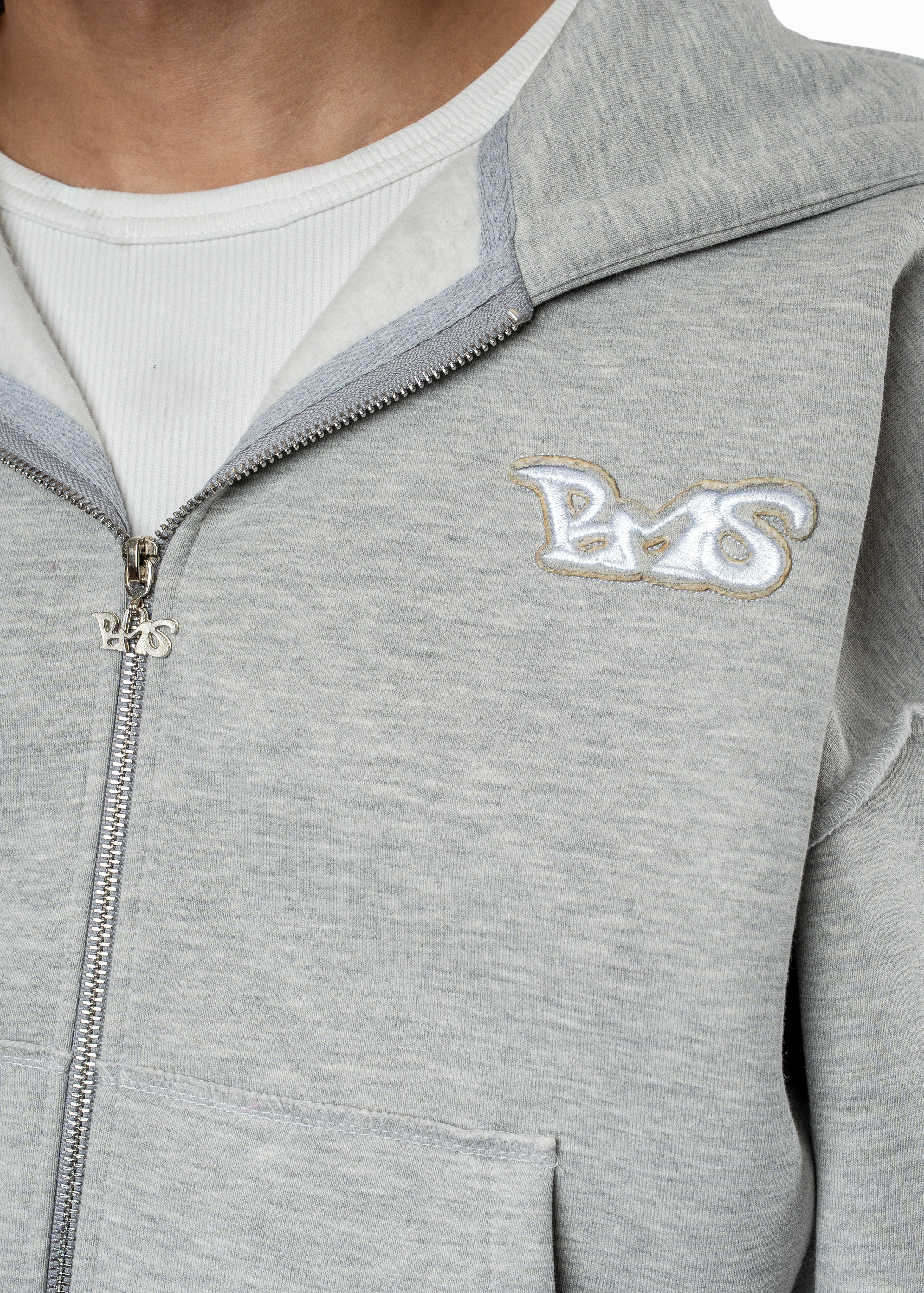 PREMIUM PATCH GREY ZIP HOODIE - Image 4
