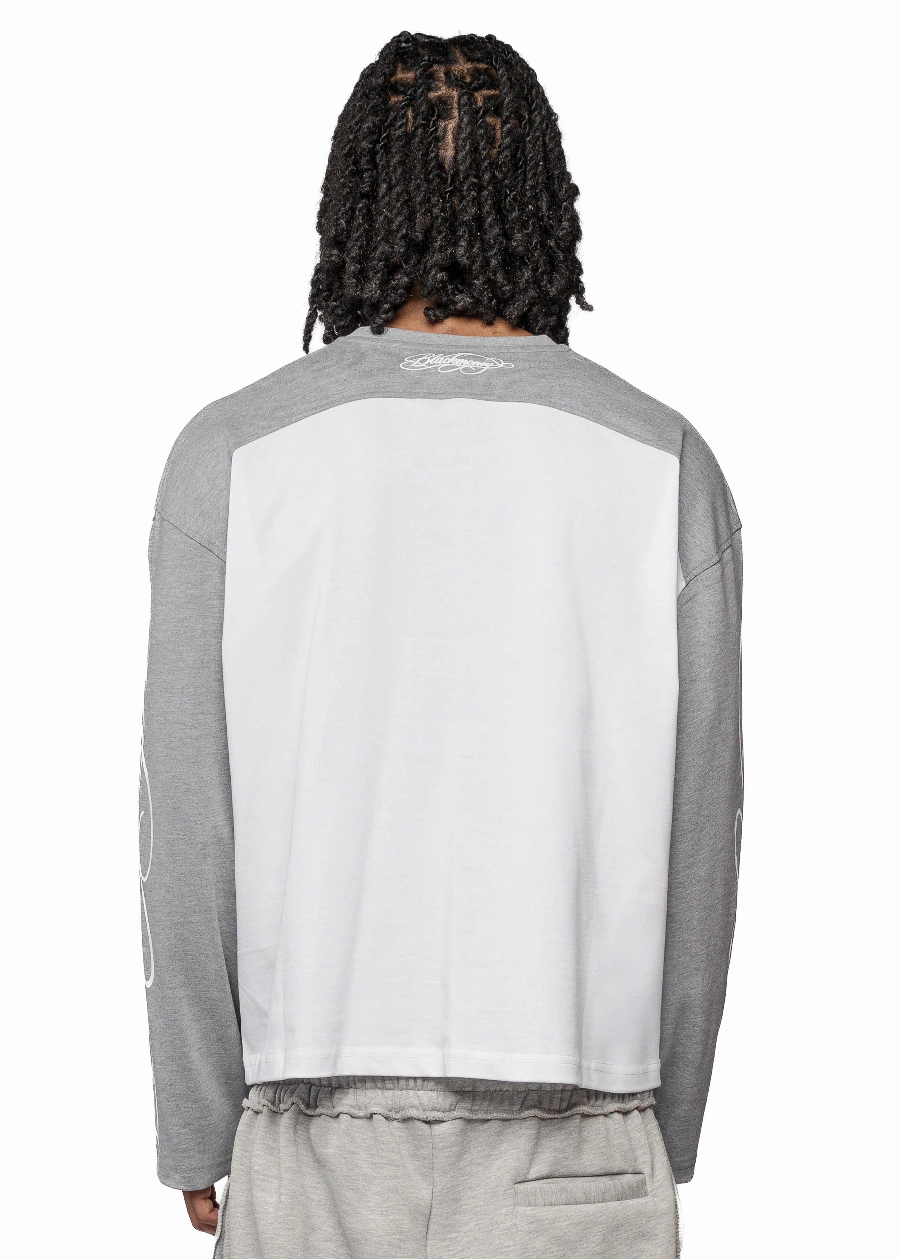 SCRIPT RAGLAN LONGSLEEVE - GREY - Image 3